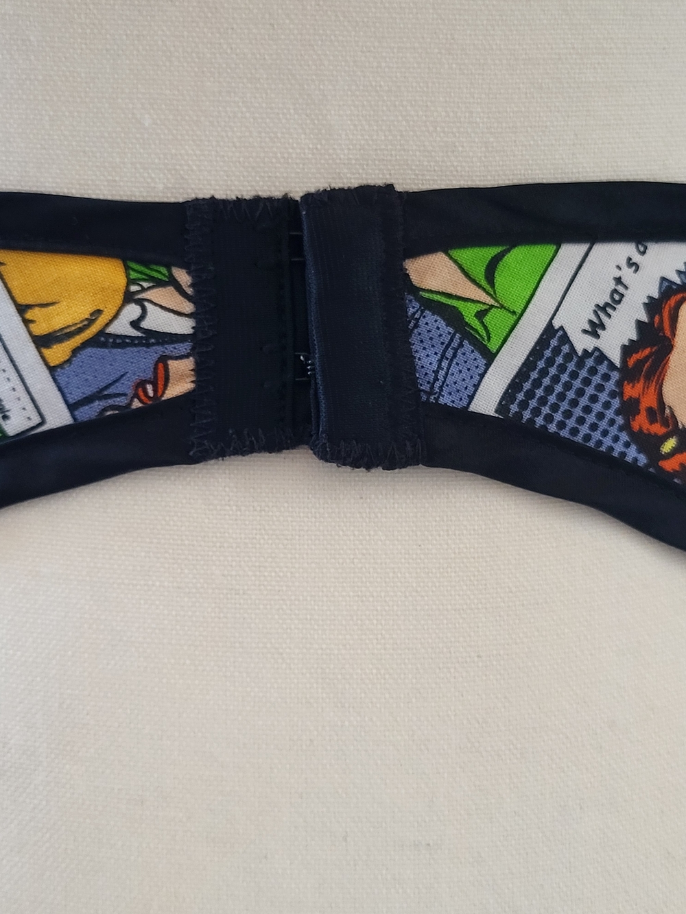 ❤️ RARE Vintage Comic Strip Print Silk Garter Belt - Picture 6 of 10